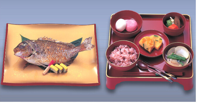 中西のお食い初め膳の画像