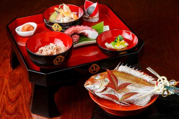 や満六のお食い初め膳の画像