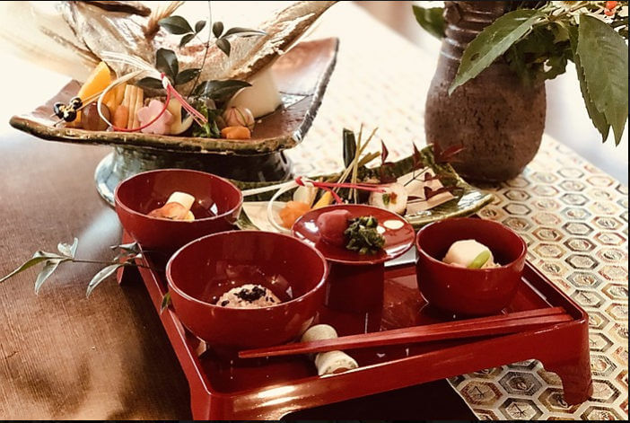 味吉祥のお食い初め膳の画像